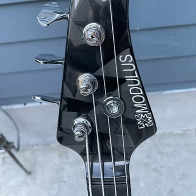 Warning --> Modulus Funk (Flea) 4 String Bass 2009 Sunburst in VG/Excellent condition w/ LANE POOR! image 9