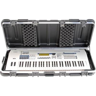 SKB 1SKB-4214W 61 Note Keyboard Carrying Case with Wheels image 2