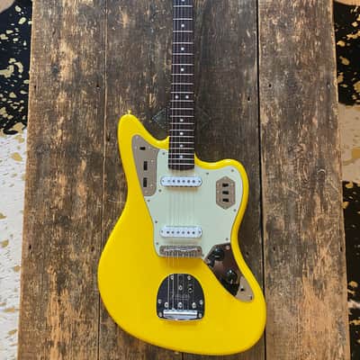 Fender Japan Limited Edition Jaguar FSR Graffiti Yellow, Alder Body Rosewood Board MIJ image 13