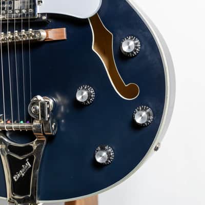 Epiphone Emperor Swingster, Black Aged Gloss | Demo image 13