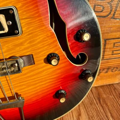 Vintage Univox Custom Coily 330 Style Short Scale Bass Sunburst MIJ image 4