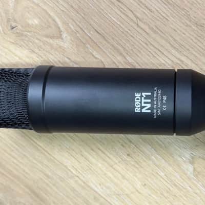 RODE NT1 complete recording kit - Black image 6