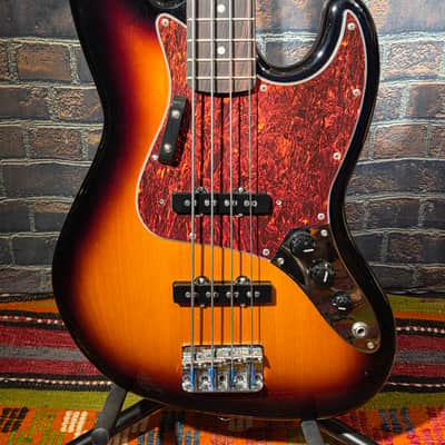 MIM Fender Jazz Bass Sunburst Body W/All Parts Neck image 5