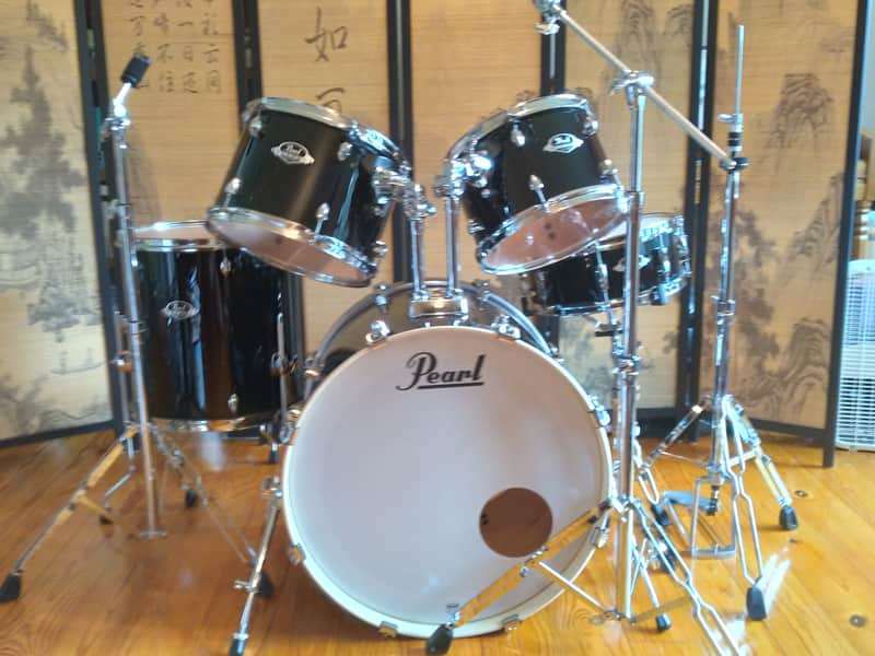 New Pearl Export Drum Set with Hardware image 1