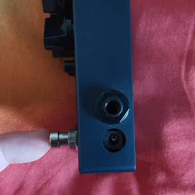 Darkglass Electronics Alpha Omicron Preamp 2018 - Present - Blue image 4