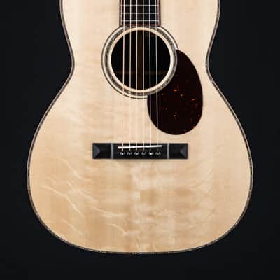 Santa Cruz 00-42 Cutaway African Blackwood and Bearclaw German Spruce Custom Used (2024) image 4