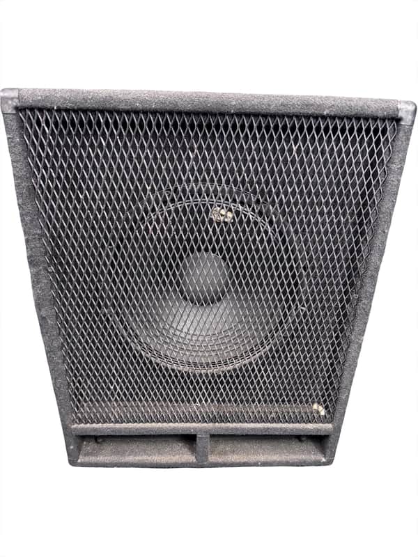 Carvin RL 118 Red Line Series 600 Watt Bass Cab, W/Wheels (Used) image 1