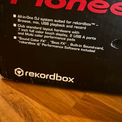 Pioneer XDJ-RX2 Professional Digital DJ System with Touchscreen 2020 - Black image 16