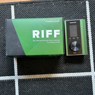 Positive Grid Riff 2022 - Green image 2