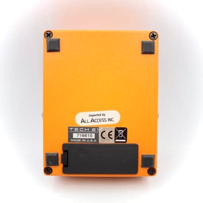 Tech 21 SansAmp Oxford With Original Case Made in U.S.A. Distortion Effect Pedal 716610 image 5