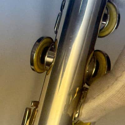 Armstrong USA 102 Student Flute JUST SERVICED Plays Perfectly Video image 9
