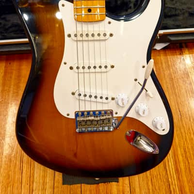 Fender American Vintage '57 Reissue Stratocaster - 1994/1995 image 2