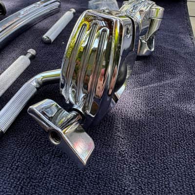Ludwig LAC2983MT Atlas Arch Rail Mount Assembly with 2 Brackets 2010s - Chrome image 4