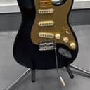 Fender American Professional II Stratocaster with Maple Fretboard 2020 - Present - Black