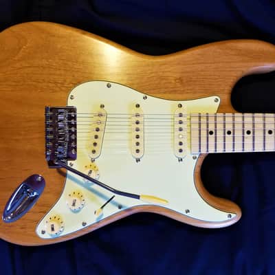 Custom Build "Flinty Minty" Strato-liscious Natural Alder/Maple Mint Green Pickguard Cream Knob/Tips image 6