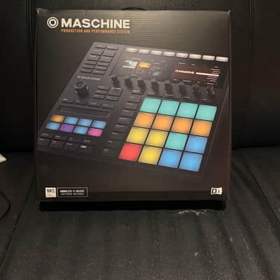 Native Instruments Maschine MKIII 2010s - Black image 3