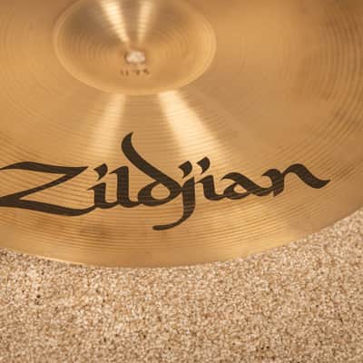 Zildjian 16" CO Stamp Medium Crash Cymbal 1173g image 5