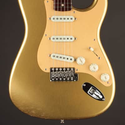 Fender Custom Shop LTD 1957 Stratocaster Rosewood Neck Aged Aztec Gold/DLX Closet Classic image 1