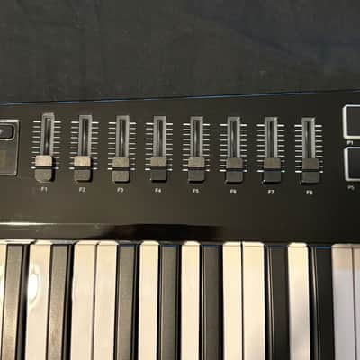 Alesis Vortex 2 Wireless Keytar USB/MIDI Controller 2010s - Black image 5