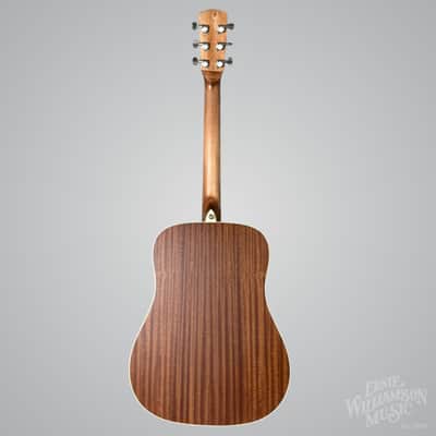 Alvarez RD26 Dreadnought Guitar with Deluxe GigBag image 6