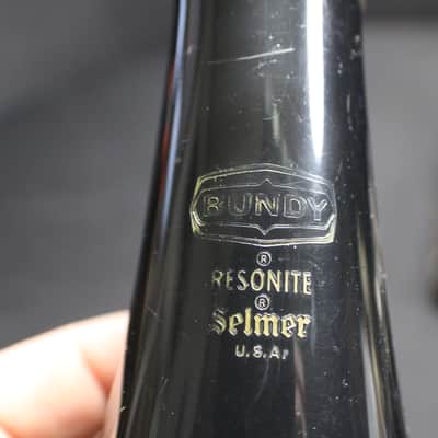 A  U.S.A. Selmer-Bundy Bb Clarinet in it's Original Case & Ready to Play   # 6 C image 6