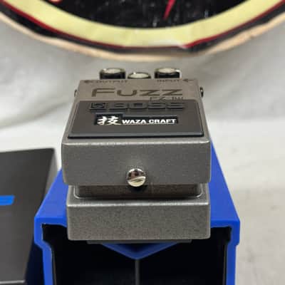 Boss Waza Craft FZ-1w fz1w Fuzz Pedal with Box - MIJ Made In Japan image 3