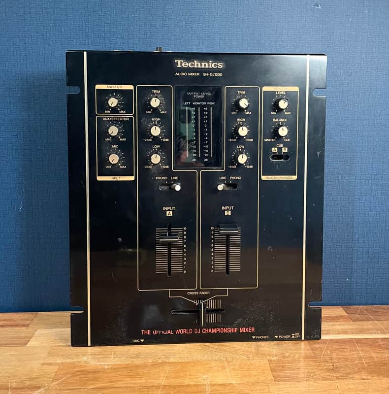 Technics SH-DJ1200 2-Channel World DJ Championship Mixer - Black image 1