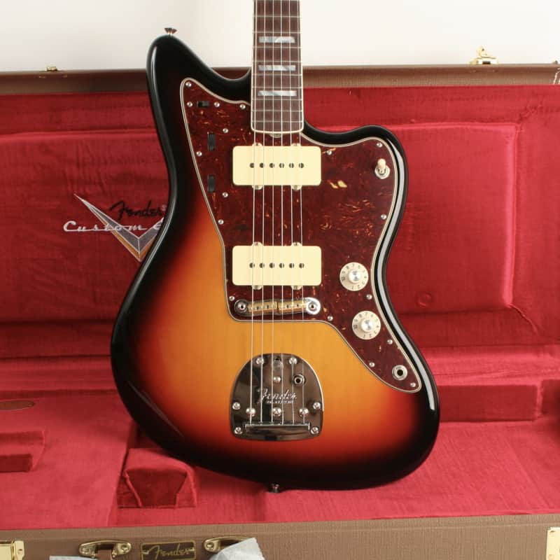 Fender Custom Shop 1967 Jazzmaster DLX Closet Classic 3A Rosewood Fingerboard 3-Color Sunburst CZ585457 image 1