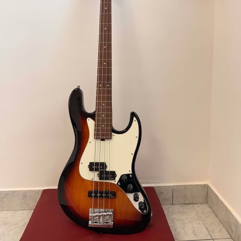 2023 – Present Sadowsky MetroExpress Active 2 Way Hybrid P/J B…