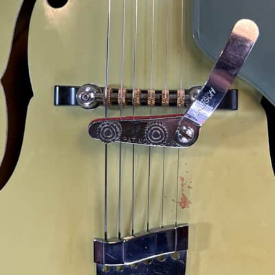 Gretsch Anniversary 6125 Semi-Hollow Electric Guitar | 1962 Two-Tone Green image 10