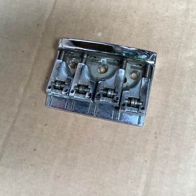 Schaller Vintage 4 String Flatmount Roller Bass Bridge chrome image 6