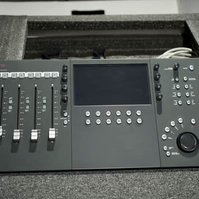 Avid Artist Control V2 image 2