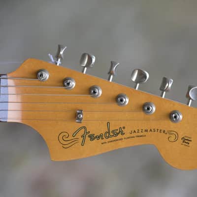 Fender Limited Edition Vintera II Road Worn 50s Jazzmaster- 3-Color Sunburst(4) image 2