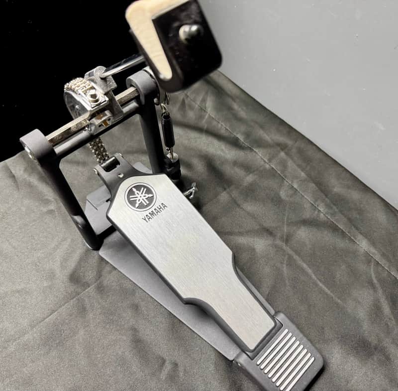 Yamaha FP-9500C Double Chain Drive Single Bass Drum Pedal image 1