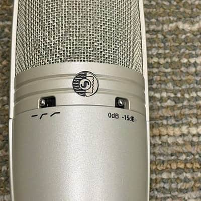 Shure KSM44 Large Diaphragm, Side Address, Condenser Microphone w/ Case, Shockmount, Excellent Condition image 6