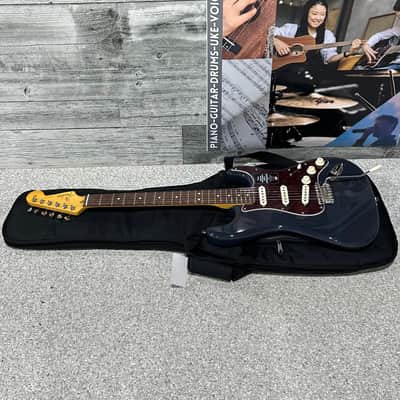 Fender American Professional Classic Stratocaster - Faded Black with Rosewood Fingerboard image 7