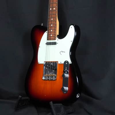 FENDER USA American Pro Telecaster with RF -2019- 3-Color Sunburst [US19016940] (08/17) image 8