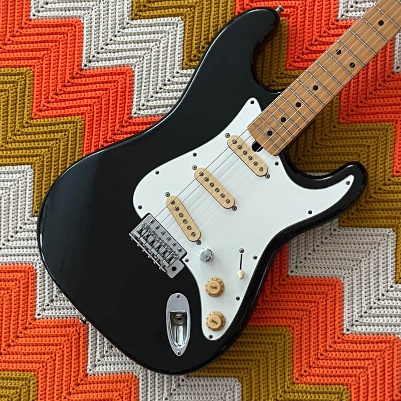 Univox Solid Body Stratocaster - 1970’s Made in Japan 🇯🇵! - Killer Strat! - Huge and Epic Sound! - image 1