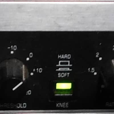 Behringer Autocom MDX 1000 - Silver image 3