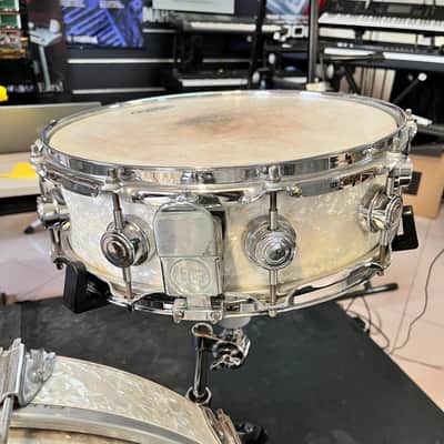 DW Finish Ply White Marine Pearl image 6