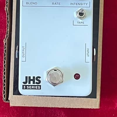 JHS 3 Series Flanger 2021 - Present - White image 1