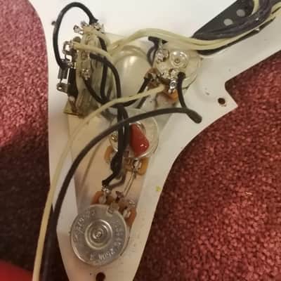 Fender  Hank Marvin Stratocaster MIJ 1996 Fiesta Red image 18