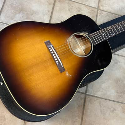 2025 Gibson Custom Murphy Lab 1942 Banner J-45 Heavy Aged Acoustic Guitar Vintage Sunburst image 1
