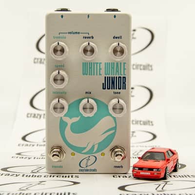 Crazy Tube Circuits White Whale JR Junior Tremolo and True Spring Reverb Pedal image 3