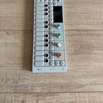 Teenage Engineering OP-1 Portable Synthesizer Workstation 2011 - Present - White image 6