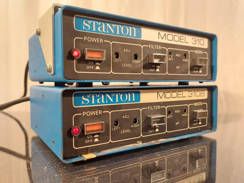 Stanton 310 & 310B Professional phono preamplifiers 1960's - Blue image 1