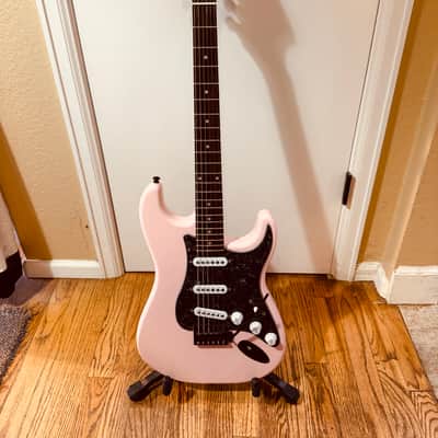 Donzilla Pink Strat image 1
