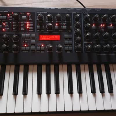 Access Virus Indigo 2 REDBACK LIMITED EDITION only 500 ever made! 37-Key Digital Synthesizer 2010s Black with signature image 5
