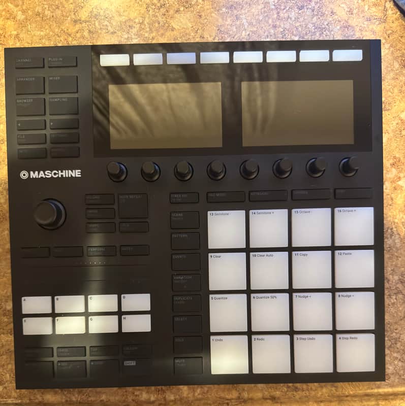 Native Instruments Maschine MKIII - like new, including software transfer id # image 1