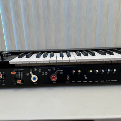 Korg miniKORG 700FS 37-Key Analog Synthesizer 2021 - Present - Black / Wood image 3